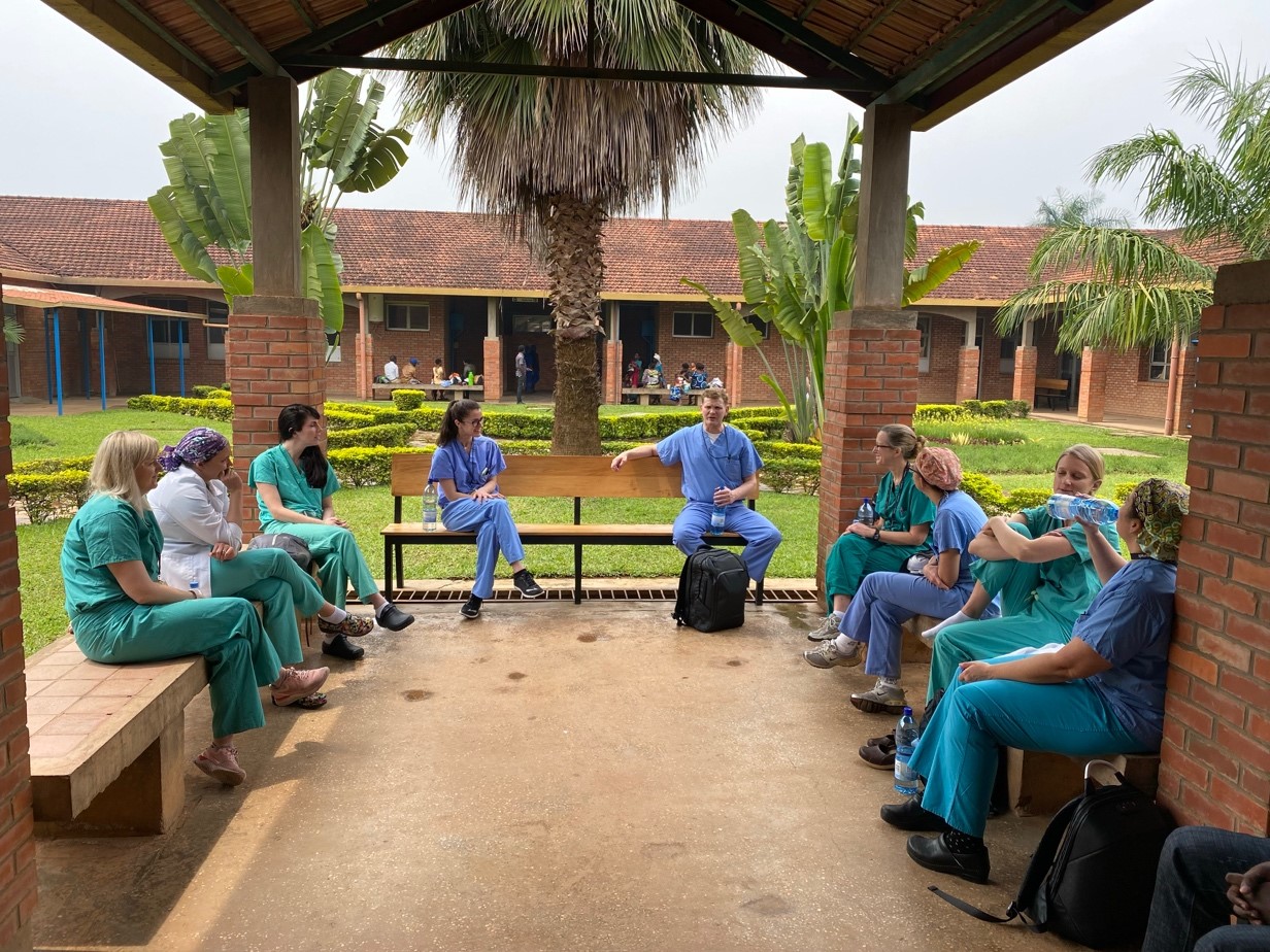 The surgical team discussing the plan for the day.